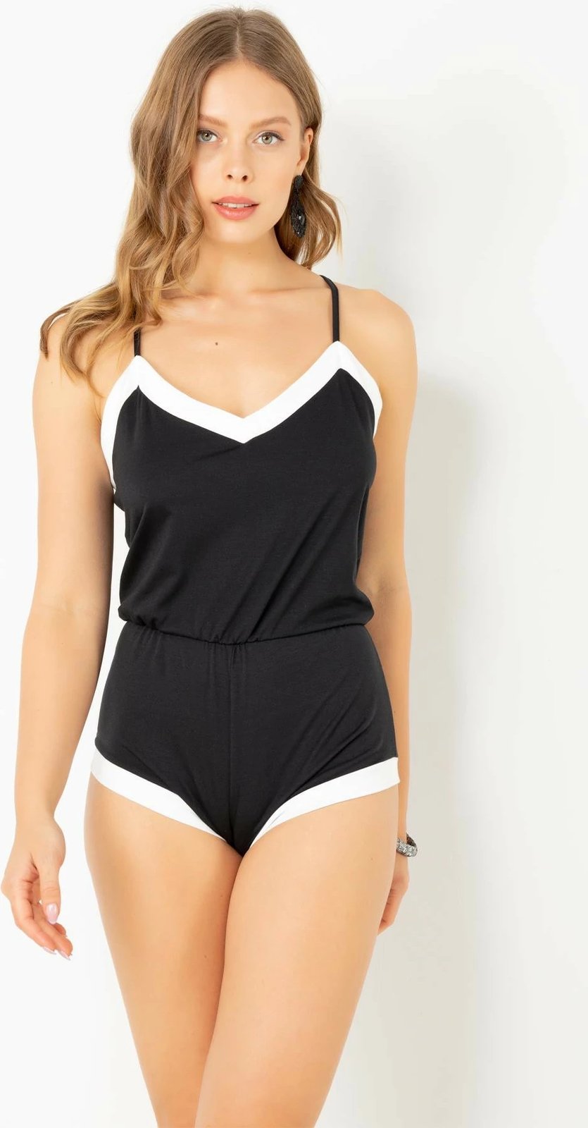 Set pizhamash për gra, Jumeon, 012-000075, e zezë