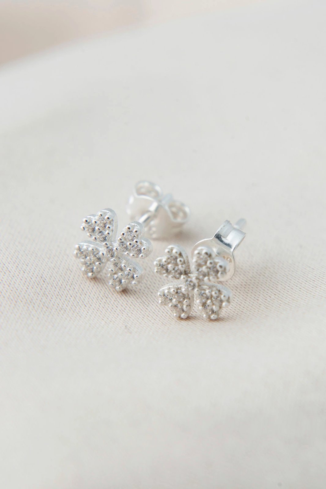 Vathë argjendi Elika, ELKMD50211