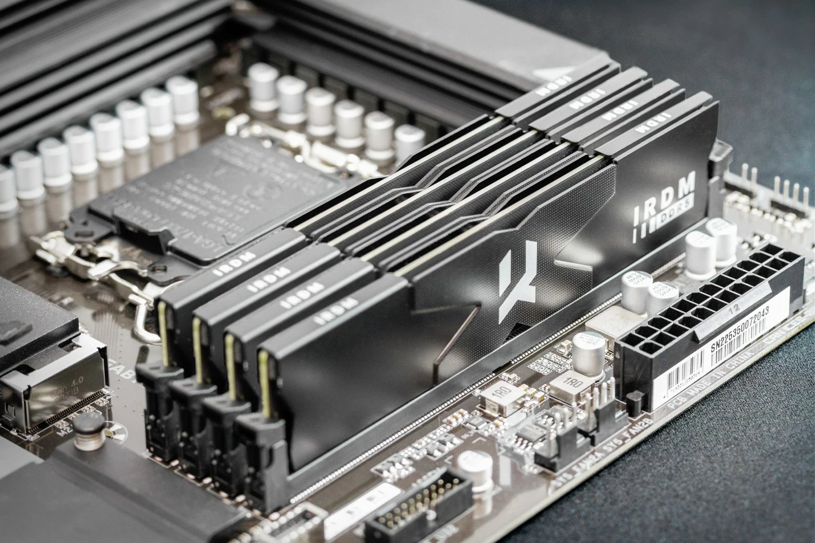 RAM Memorje Goodram IRDM DDR5, 16 GB, IR-6000D564L36S/16G, E zezë