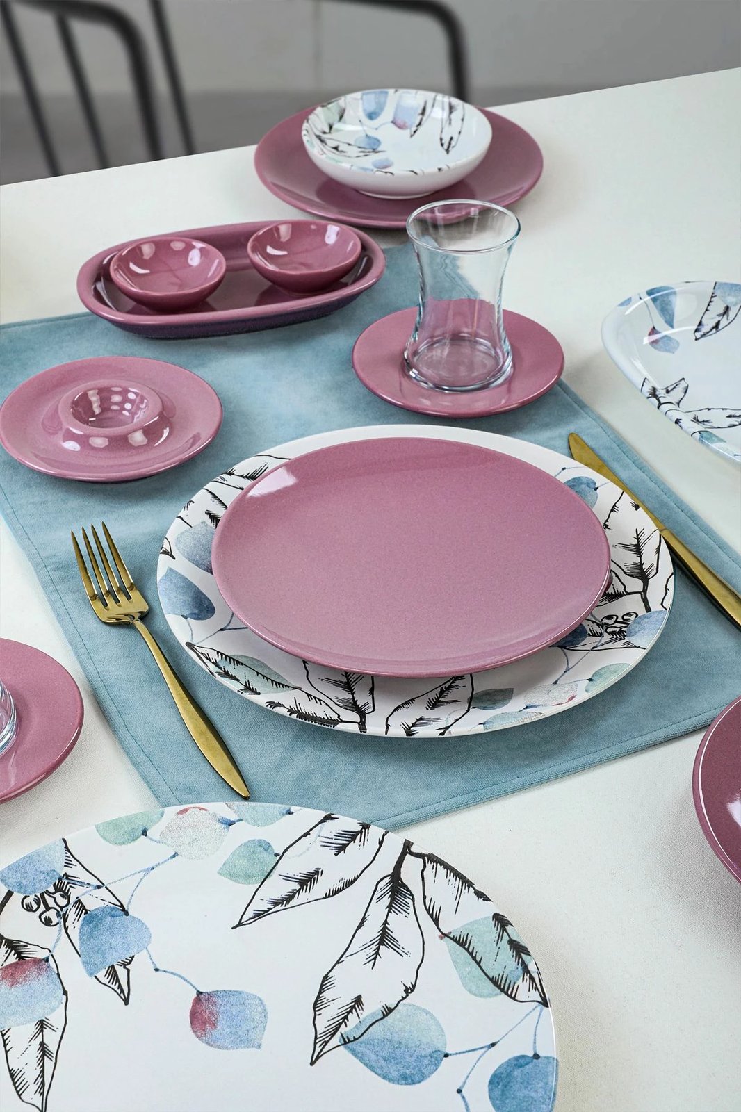 Set mëngjesi 50 pjesësh, Hermia Concept, TV087050F3X2AJ47100MAP0300 Set mëngjesi 50 pjesësh, Hermia Concept, TV087050F3X2AJ47100MAP0300