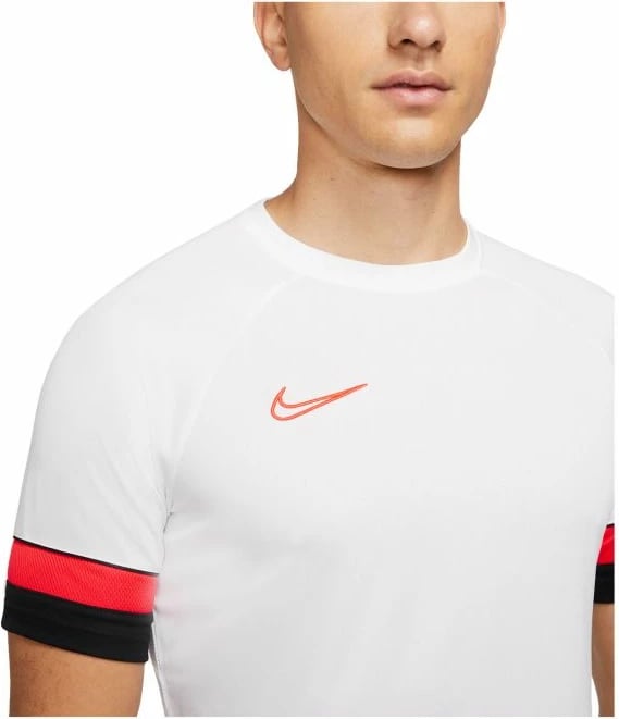 Maicë për meshkuj Nike, e bardhë