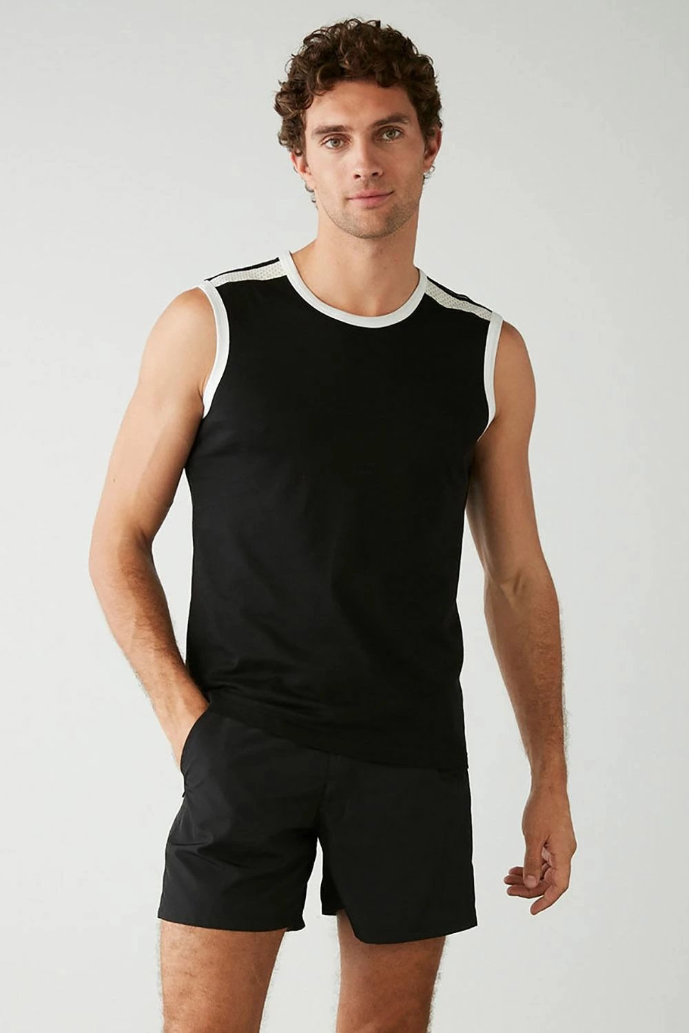 Fanellë e brendshme për meshkuj Jumeon, e zezë