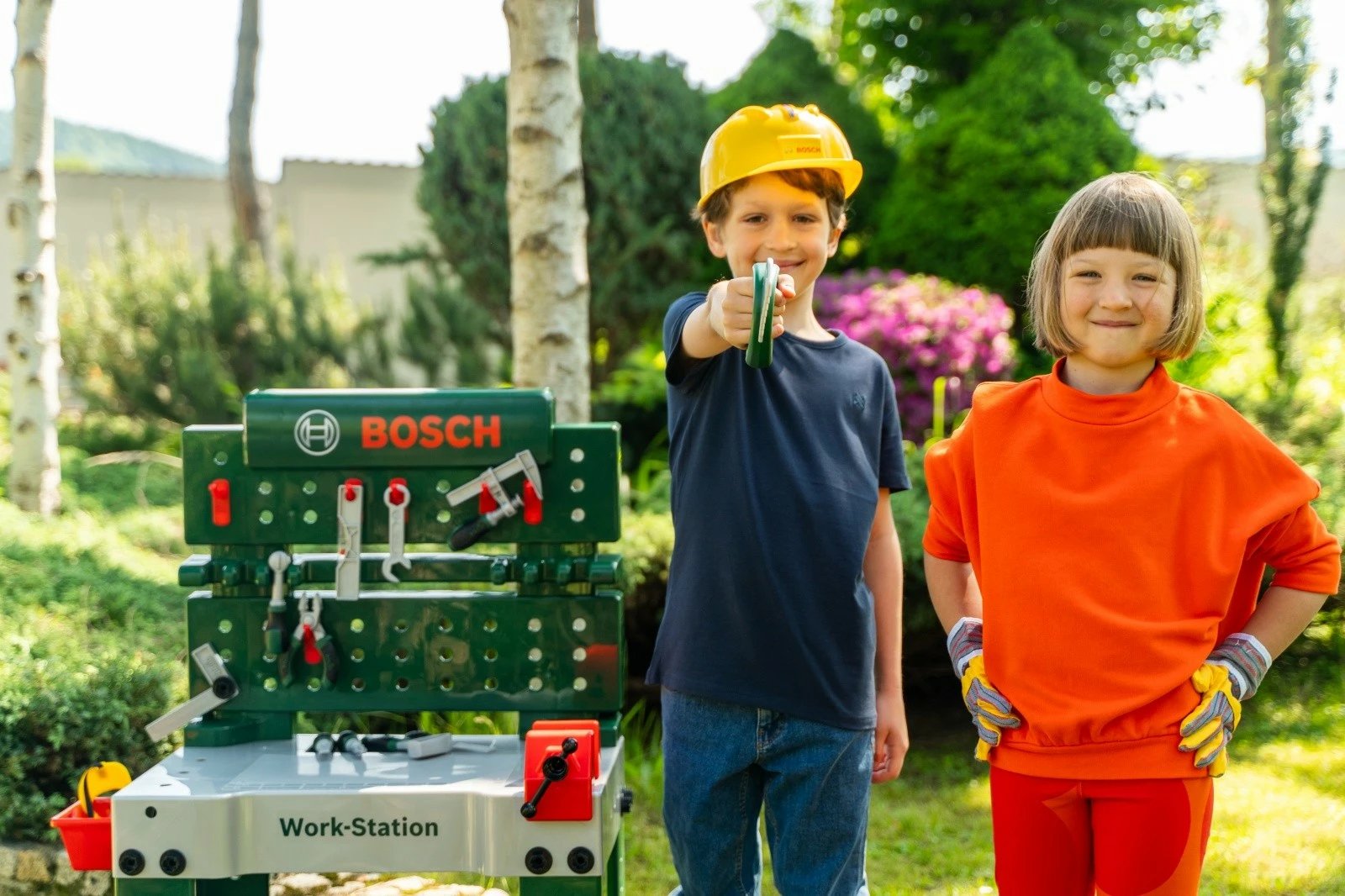 Tavolinë pune lodër për fëmijë Klein Bosch Workshop, 81 pjesë, shumëngjyrëshe