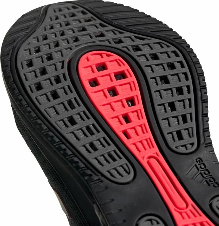 Atlete për femra adidas Supernova, të zeza