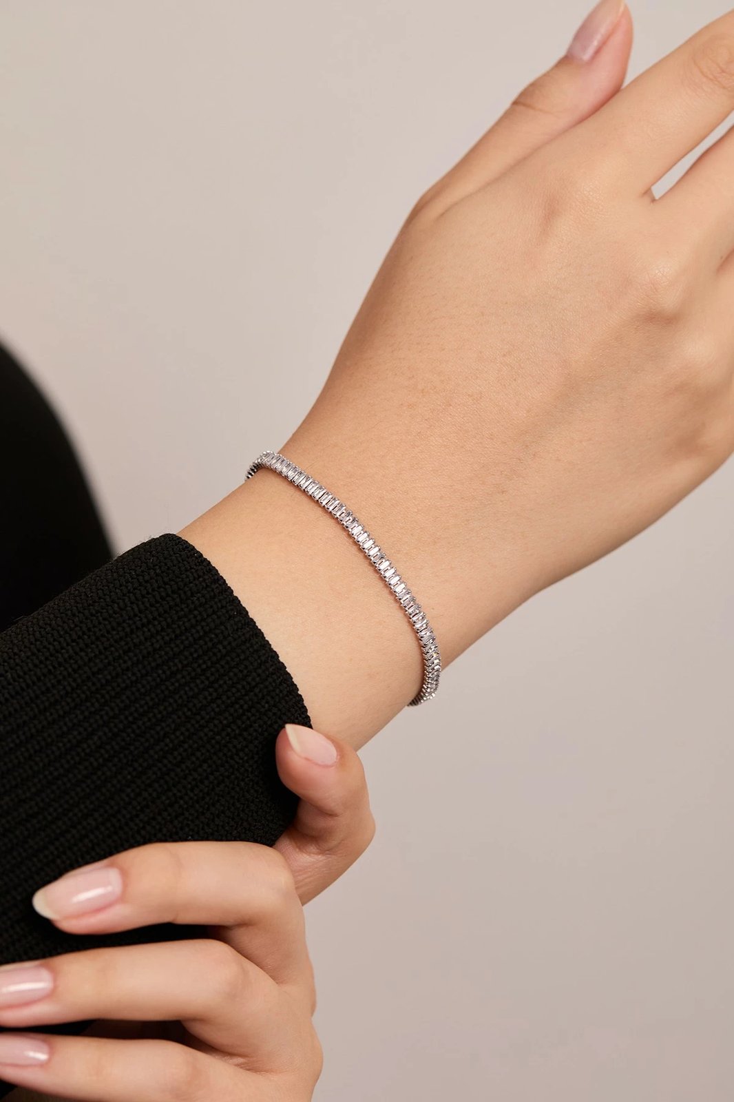 Byzylyk metalik, ngjyrë argjendi, Elika, BJELK2511G