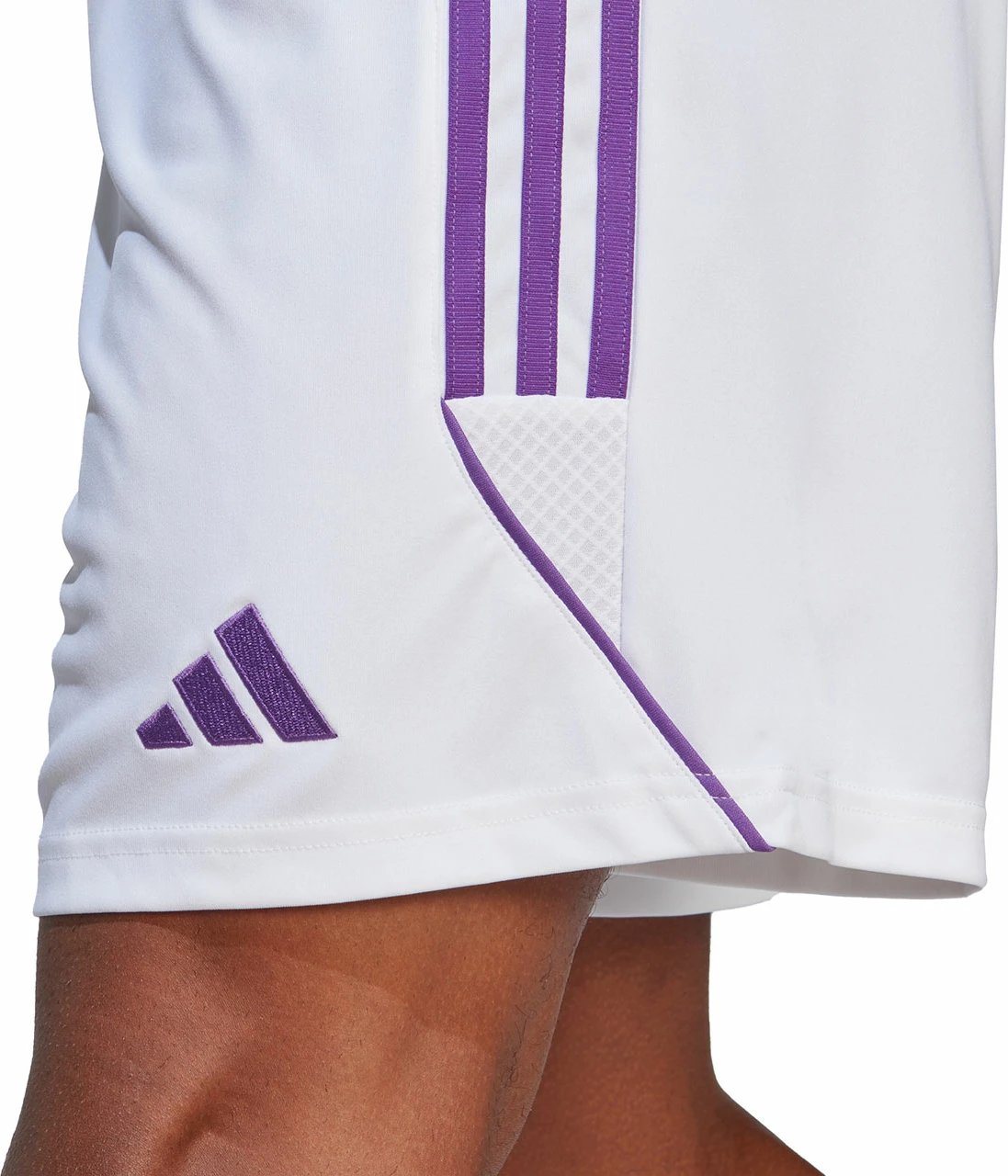 Shorce për meshkuj adidas, të bardha