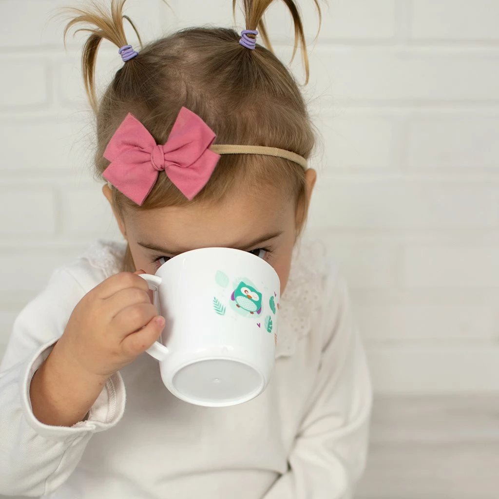 Gotë me dorezë, AKUKU, 250 ml, pa BPA, motiv elefantësh, e bardhë