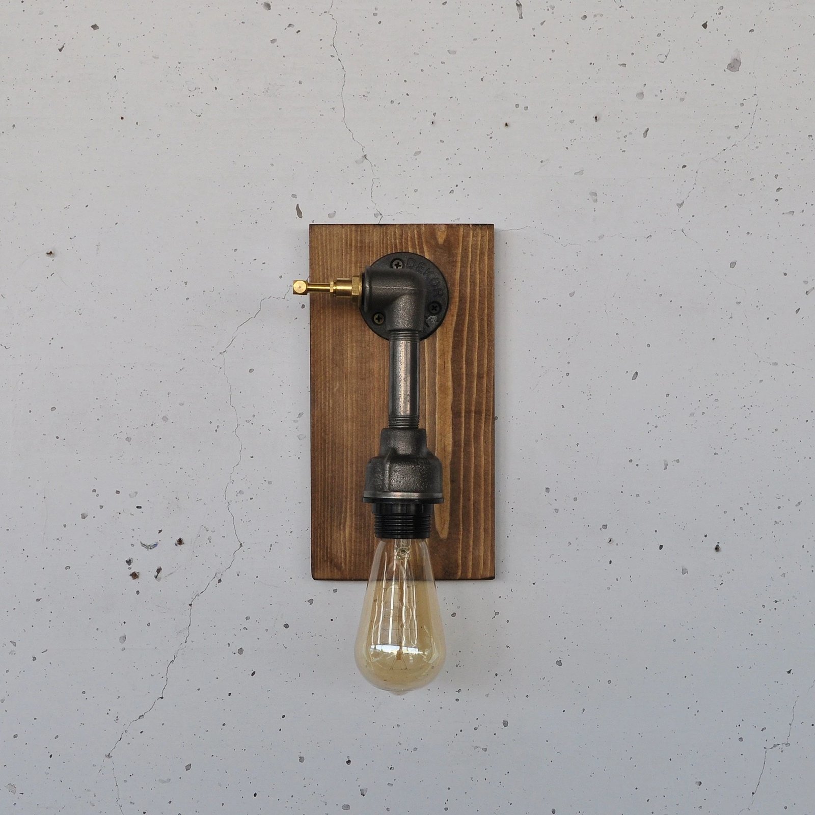 Llambë muri Opviq, dru i fortë, e zezë, PP175 Llambë muri Opviq, dru i fortë, e zezë, PP175