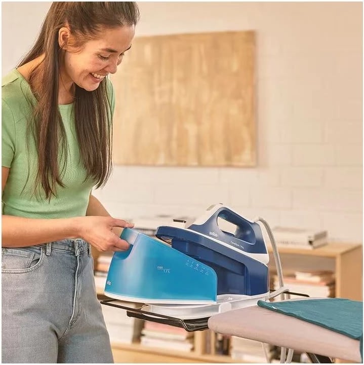 Hekur me stacion avulli, Braun, IS1512BL CareStyle 1 Pro, 2200W 6 bar, depo 1.7L, blu