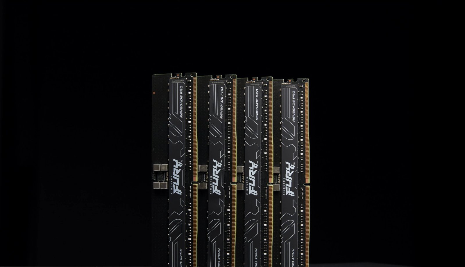 RAM Memorje Kingston FURY Renegade Pro 128GB (4x32GB) DDR5 6800MT/s ECC Reg CL34