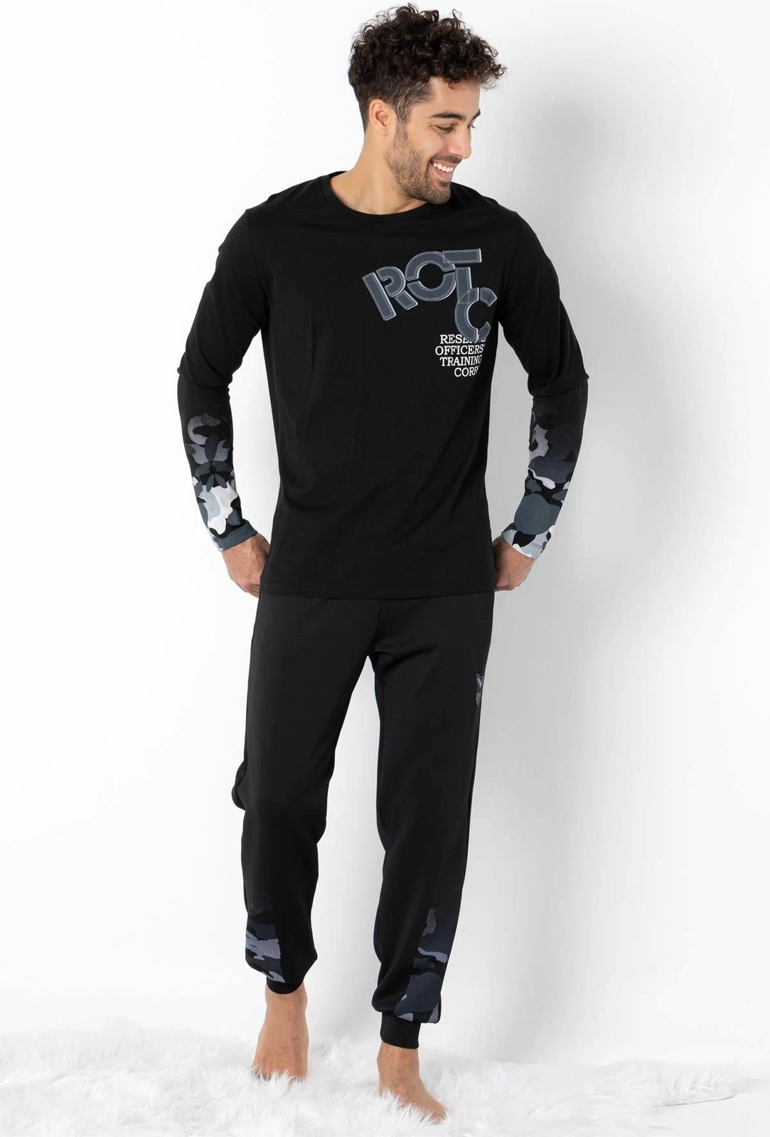 Set pizhamash për burra, Jumeon, 002-000690, e zezë