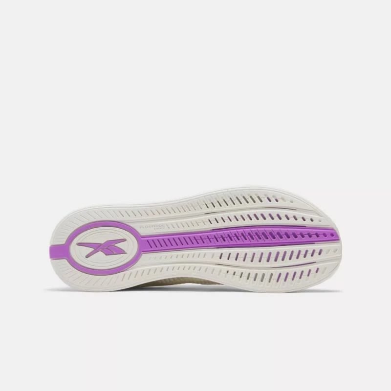 Atlete femra Reebok, të bardha