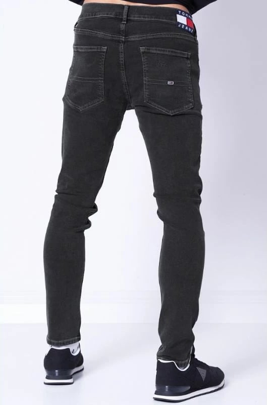 Pantallona për meshkuj Tommy Jeans Scanton Y Cf6282 M DM0DM13700, të zezë