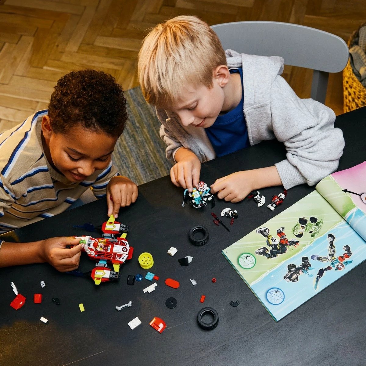 Set LEGO DREAMZzz Tiger Mech Cooper dhe Hot Rod Zero 71497, 1006 pjesë, plastikë, për fëmijë 9+ vjeç, ekstra i madh