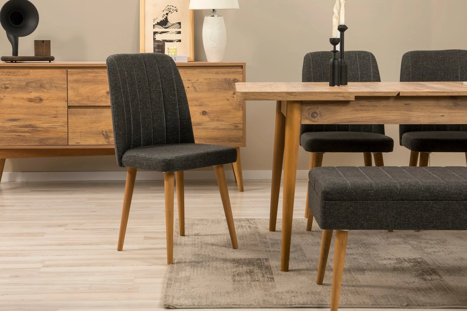 Set tavoline me karrige dhe konsolë, zgjatshme, 7 pjesë, Skye Decor, Vina 03 1053, ngjyrë Atlantic Pine dhe antracit