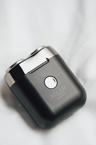 Makinë rroje, Adler, AD 2936, dy koka, USB-C, pa kabllo, 250mAh, e zezë