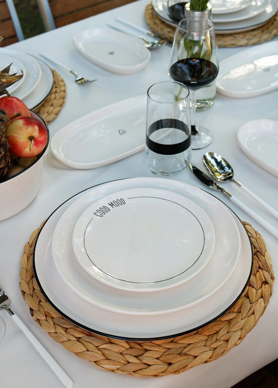 Set pjatash ëmbëlsirash qeramike (6 copë), Hermia, DLY001