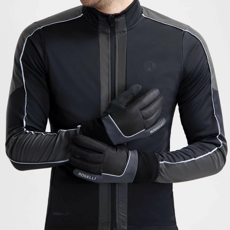 Doreza dimri Yakimasport, të zeza