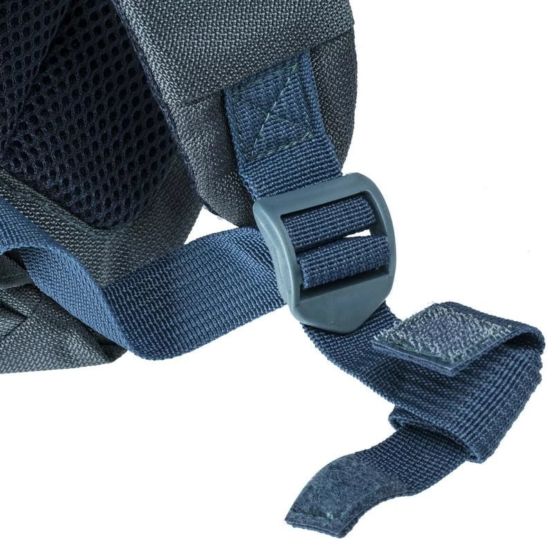 Çantë shpine RivaCase 8460 për laptop 17", poliestër, monokromatike