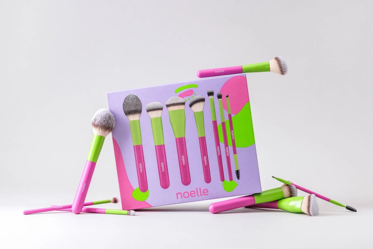 Noelle Makeup brush set 7/1 Sugar Rush