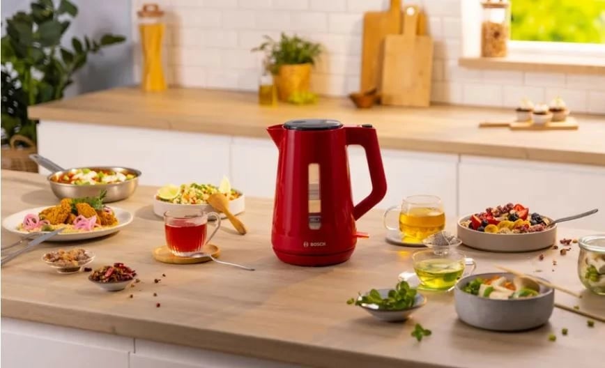 Ibrik elektrik Bosch MyMoment TWK1M124, 1.7L, Kuq