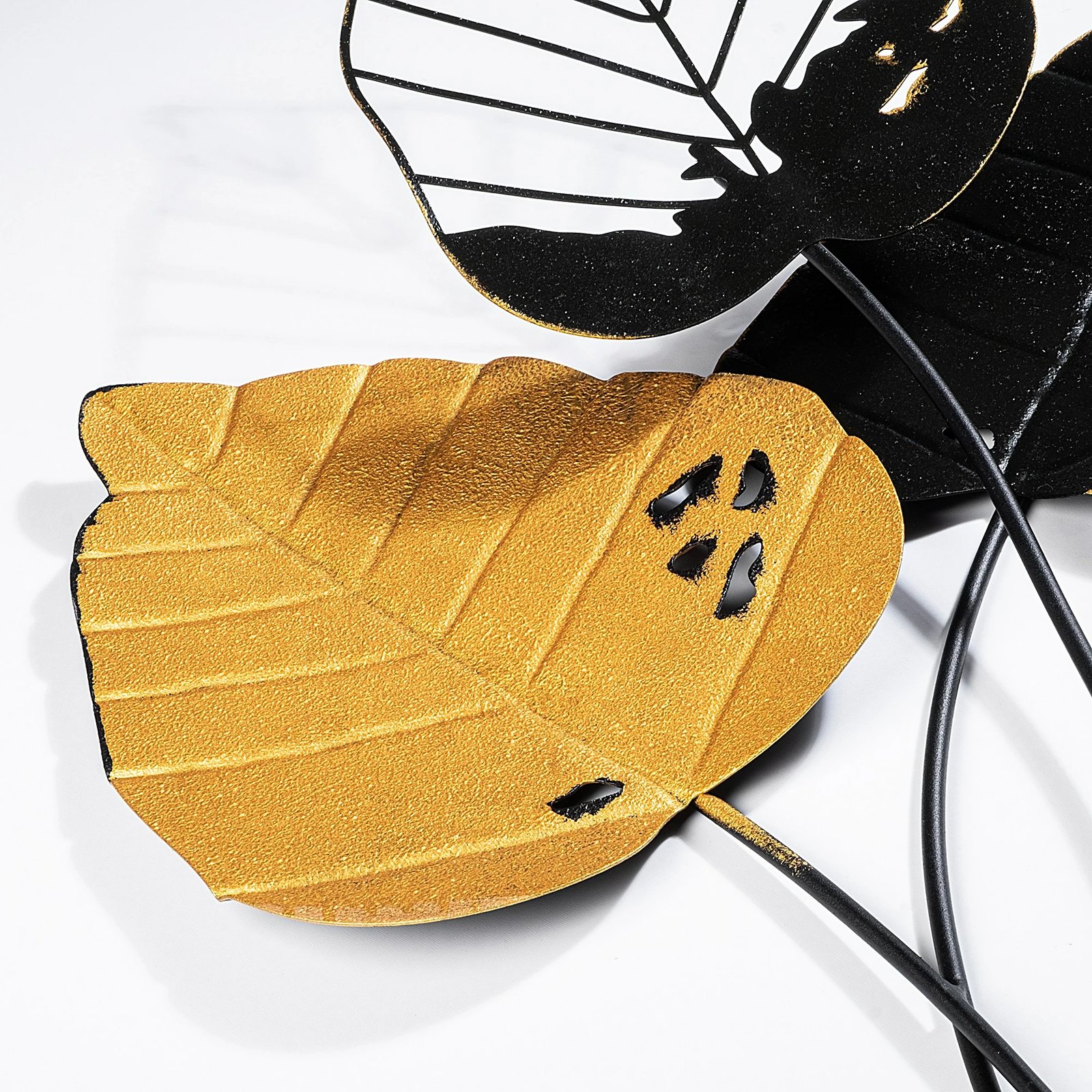 Aksesor dekorativ metalik për mur, Wallity, Fall 2, verdhë dhe e zezë, 45x85cm