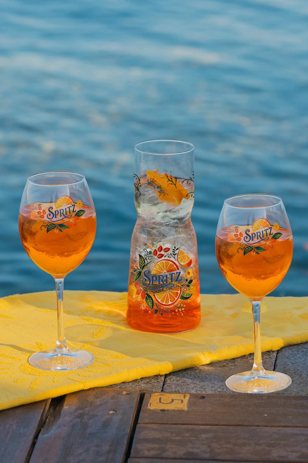 Set shishe prej qelqi (3 copë), Hermia Concept, për koktejle