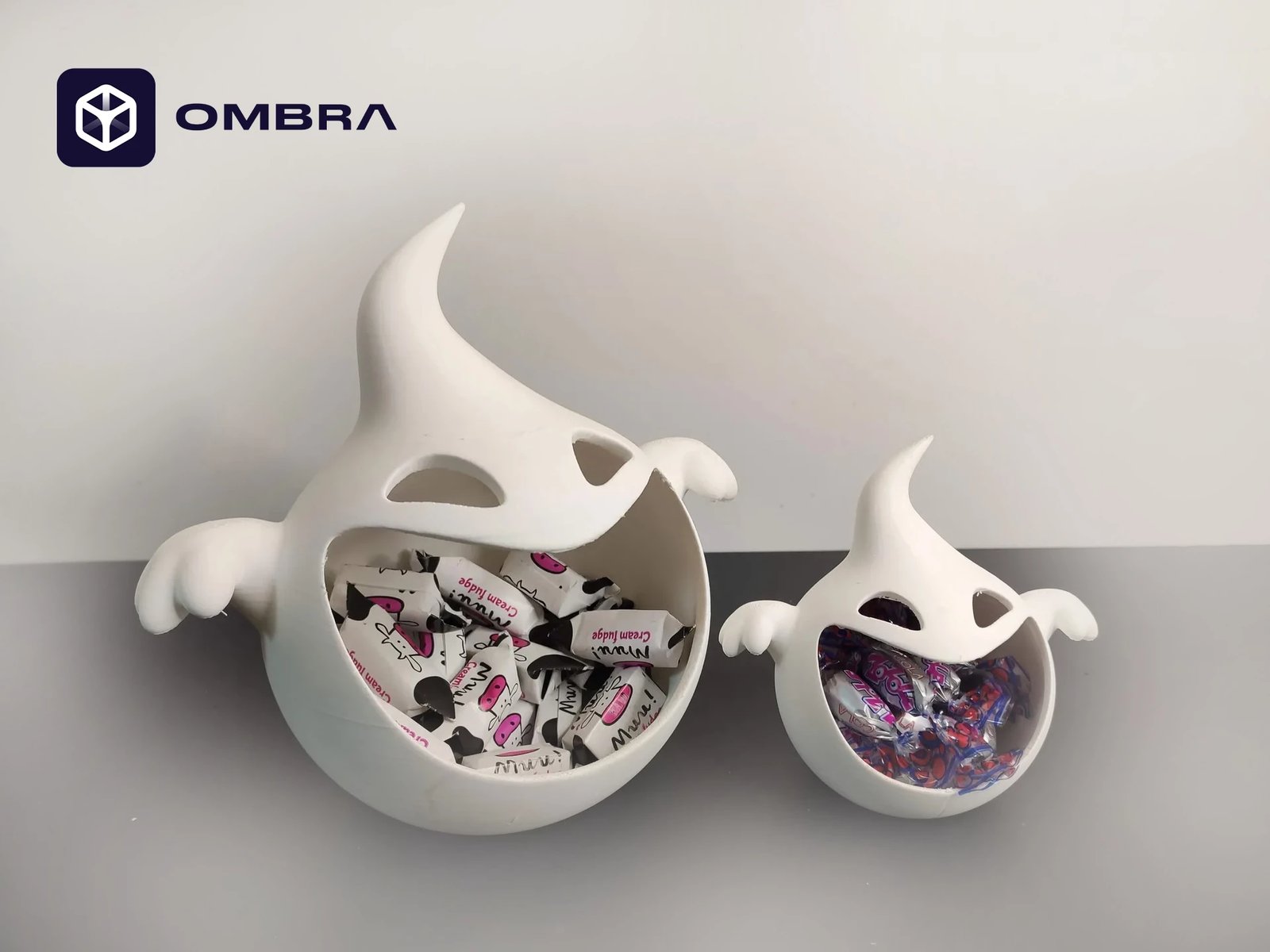 Pjatë Dekorative në formë Fantazme (Candy Bowl) - e bardhë