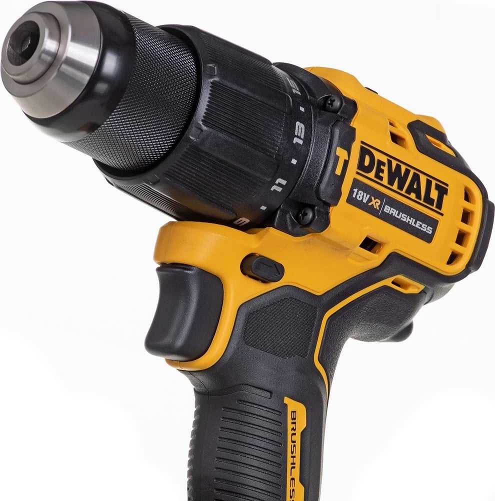 Set Veglash pa kabllo DeWalt DCK2062M2T (DCD709+DCF809) 18V 2X4.0AH Set Veglash pa kabllo DeWalt DCK2062M2T (DCD709+DCF809) 18V 2X4.0AH