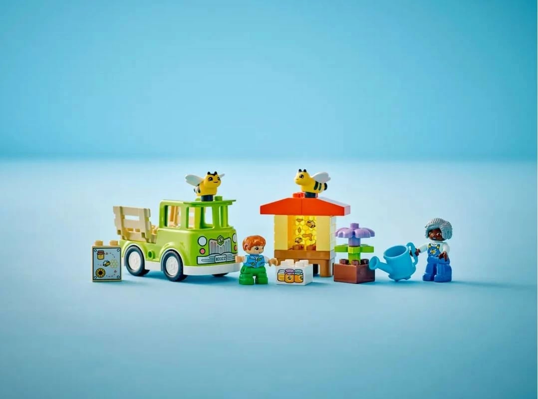 Set lodrash LEGO DUPLO 10419 Bee Care and Hives, 22 pjesë, plastikë, për fëmijë 2+ Set lodrash LEGO DUPLO 10419 Bee Care and Hives, 22 pjesë, plastikë, për fëmijë 2+