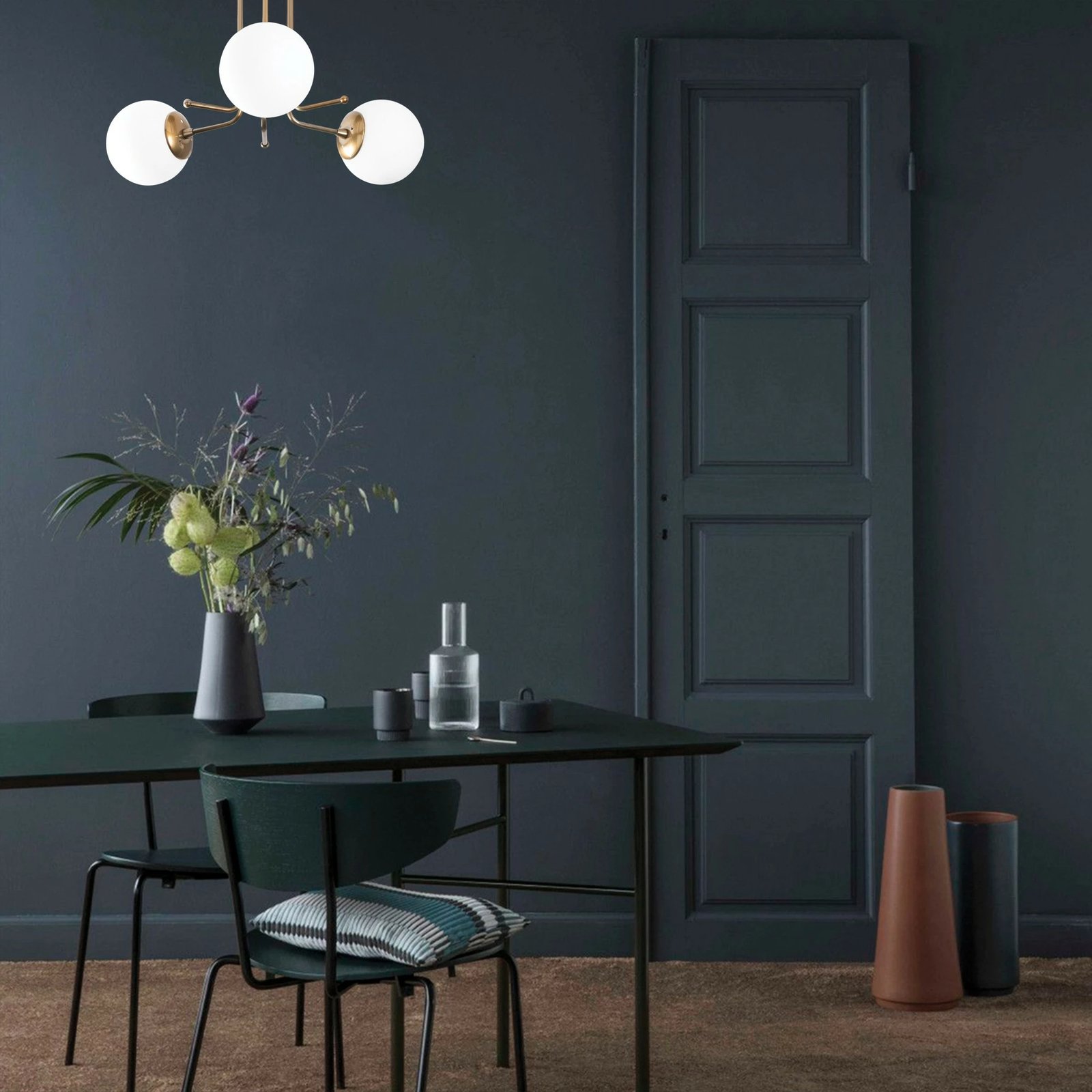 Llambë tavani Opviq Daisy, ngjyrë ari dhe e bardhë, 48x48x34cm, 3 llampa Llambë tavani Opviq Daisy, ngjyrë ari dhe e bardhë, 48x48x34cm, 3 llampa