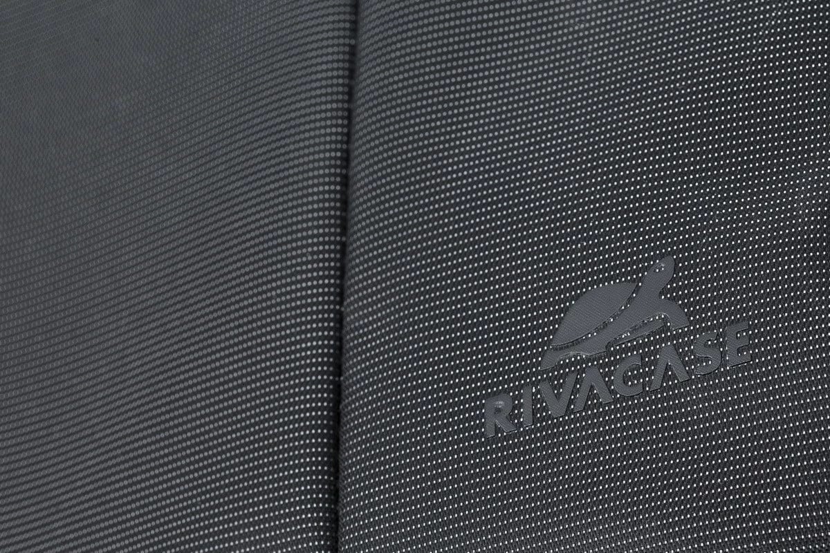 Kasë laptopi RivaCase 8257, 17.3", e zezë