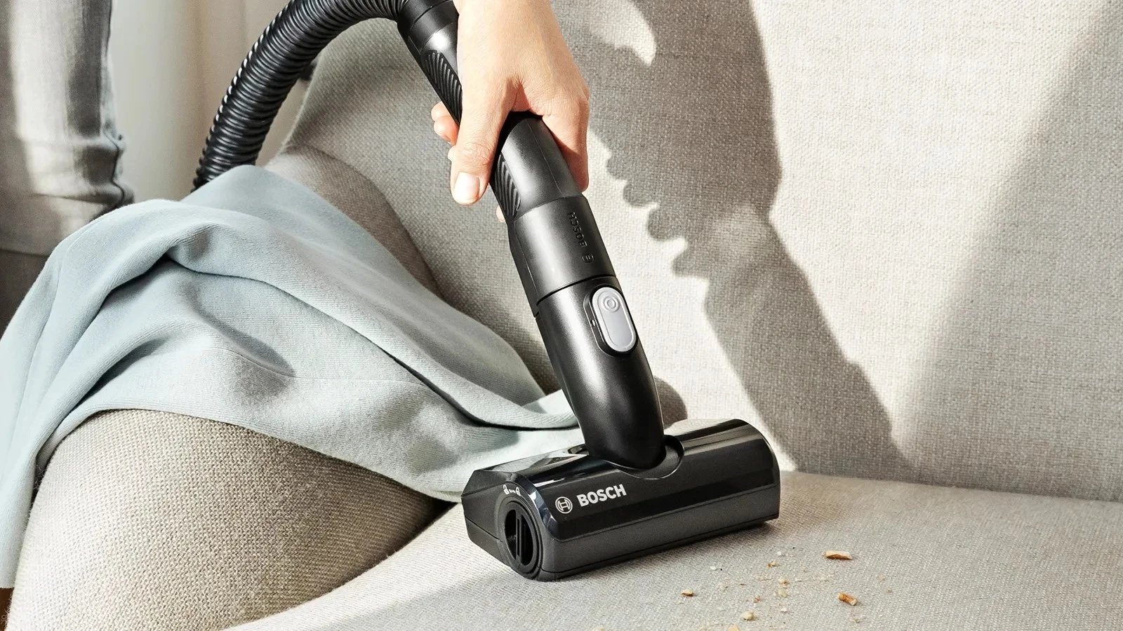 Fshesë me vakum BOSCH BCS 711XXL, e zezë Fshesë me vakum BOSCH BCS 711XXL, e zezë