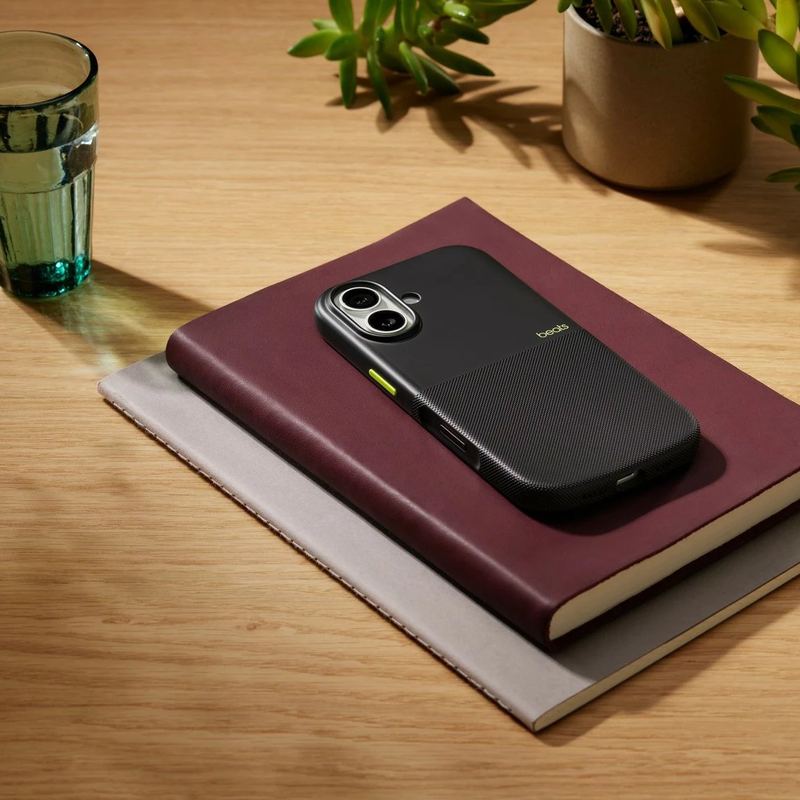 Mbështjellës Beats Rugged për iPhone 17, MagSafe, kontroll kamerës, bergnacht