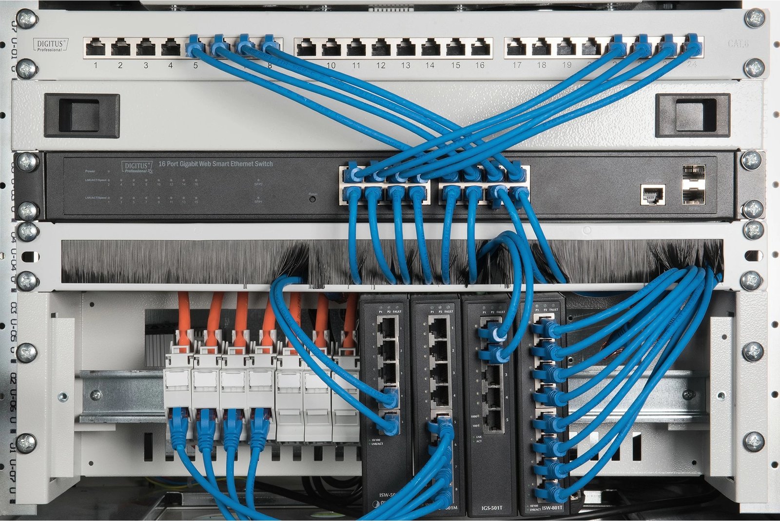 Aksesor rack Digitus DIN Rail Holder 3U, 19 inch, çelik, gri