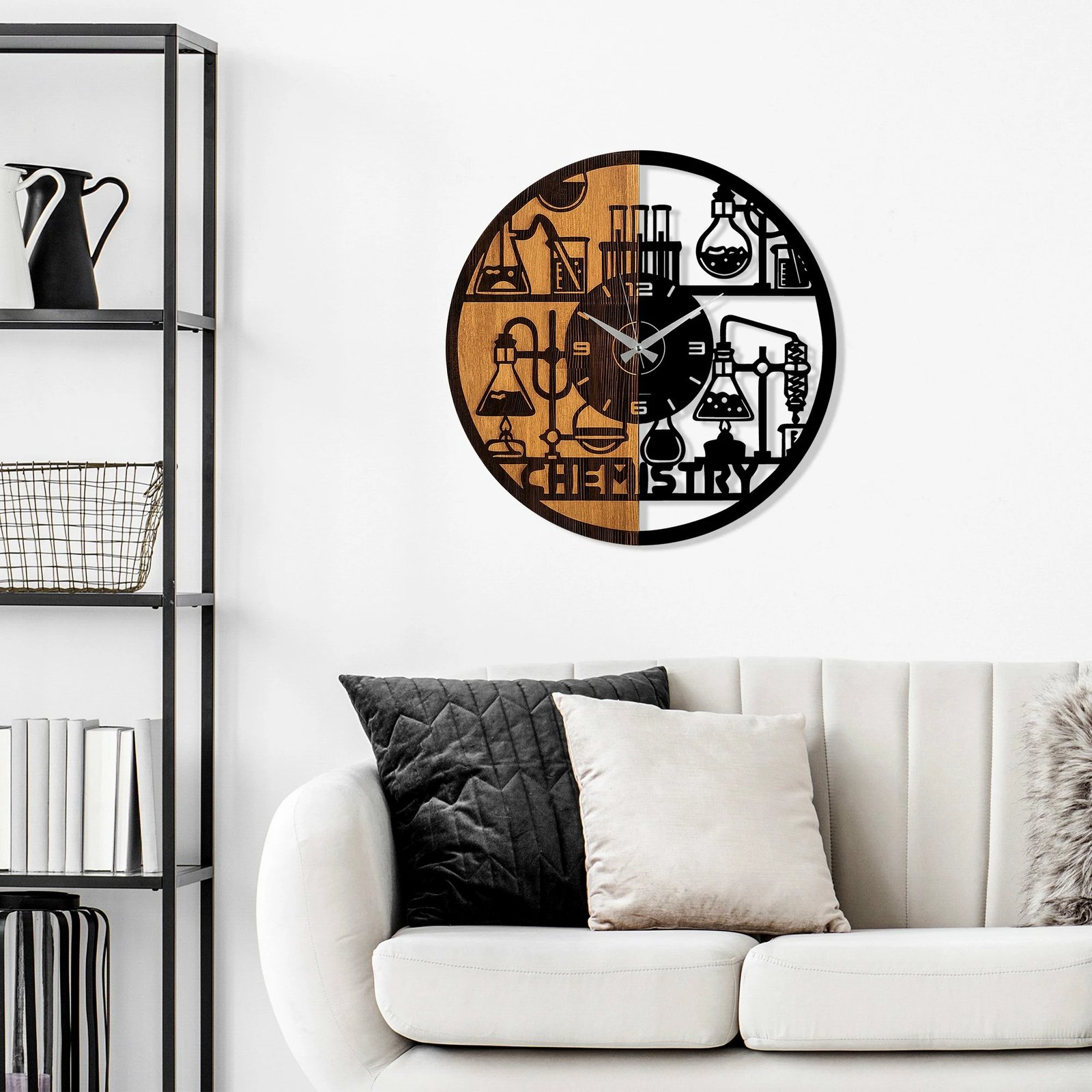 Orë muri dekorative prej druri, dizajn kimie, ngjyrë arre dhe e zezë, 56cm