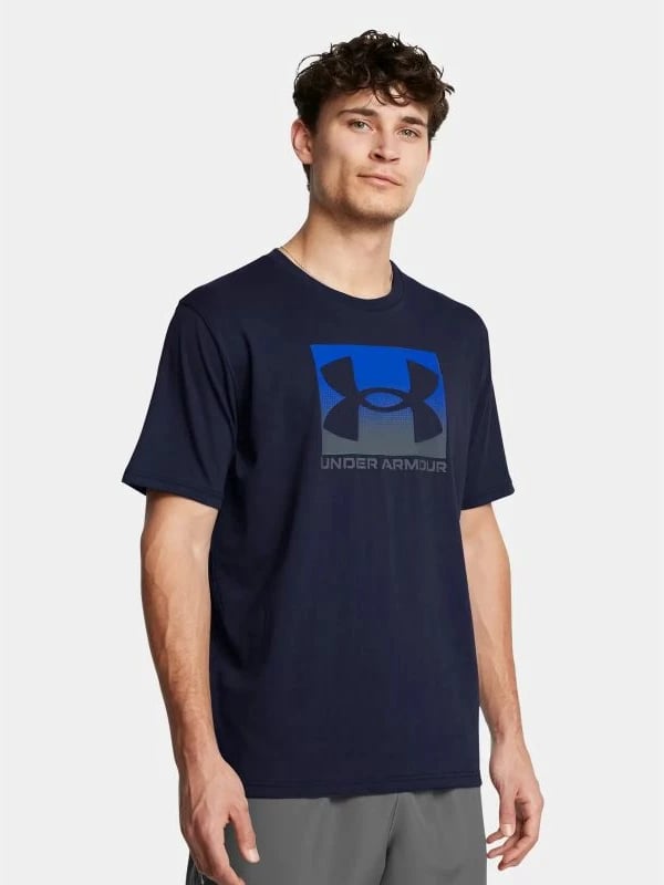 Maicë për meshkuj Under Armour, e zezë