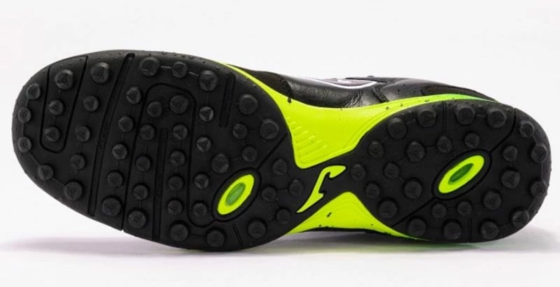 Atlete për futboll për meshkuj Joma, të zeza