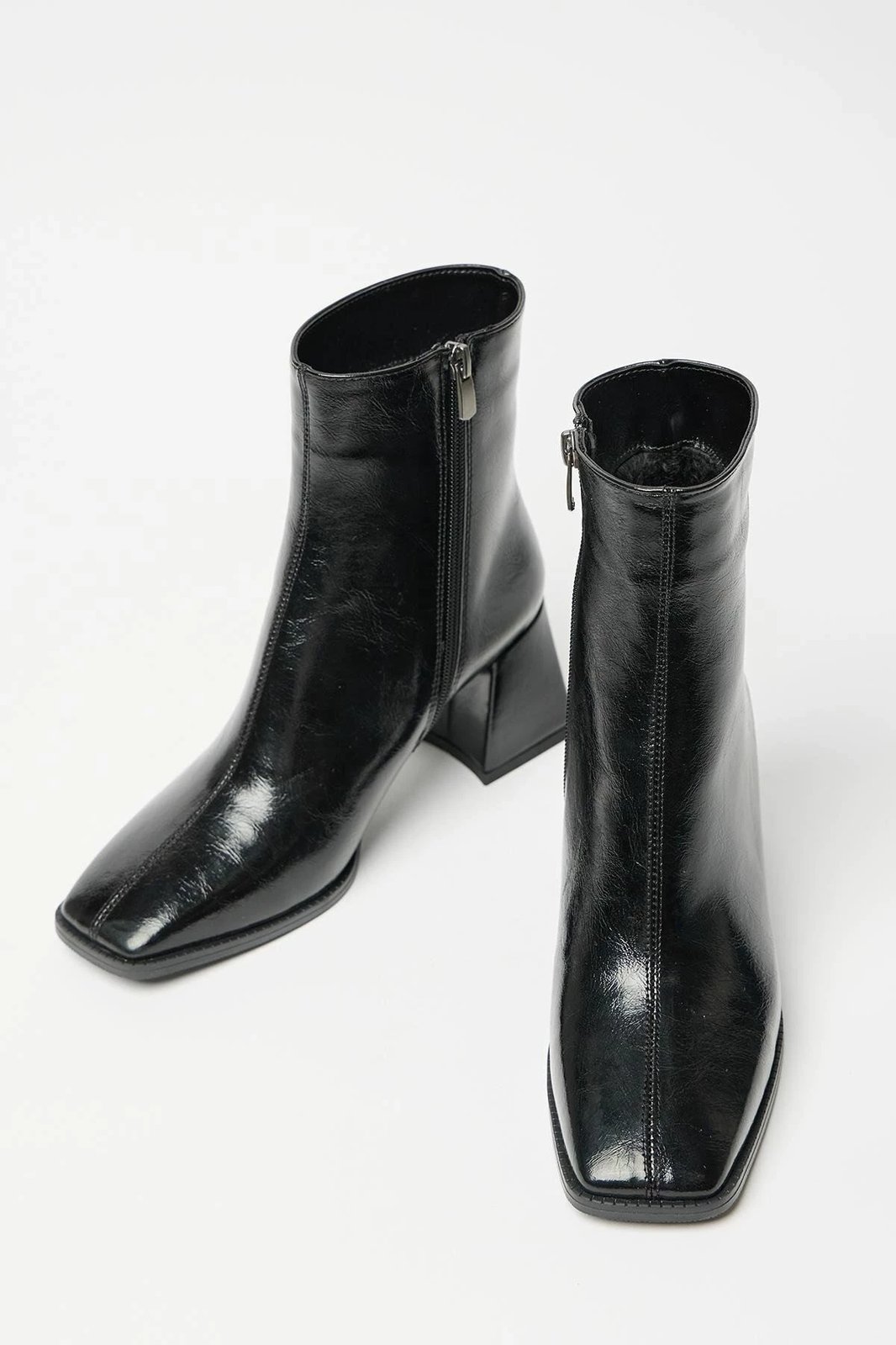 Çizme për gra, ngjyrë e zezë, Jumeon, MK1345025KR20-004