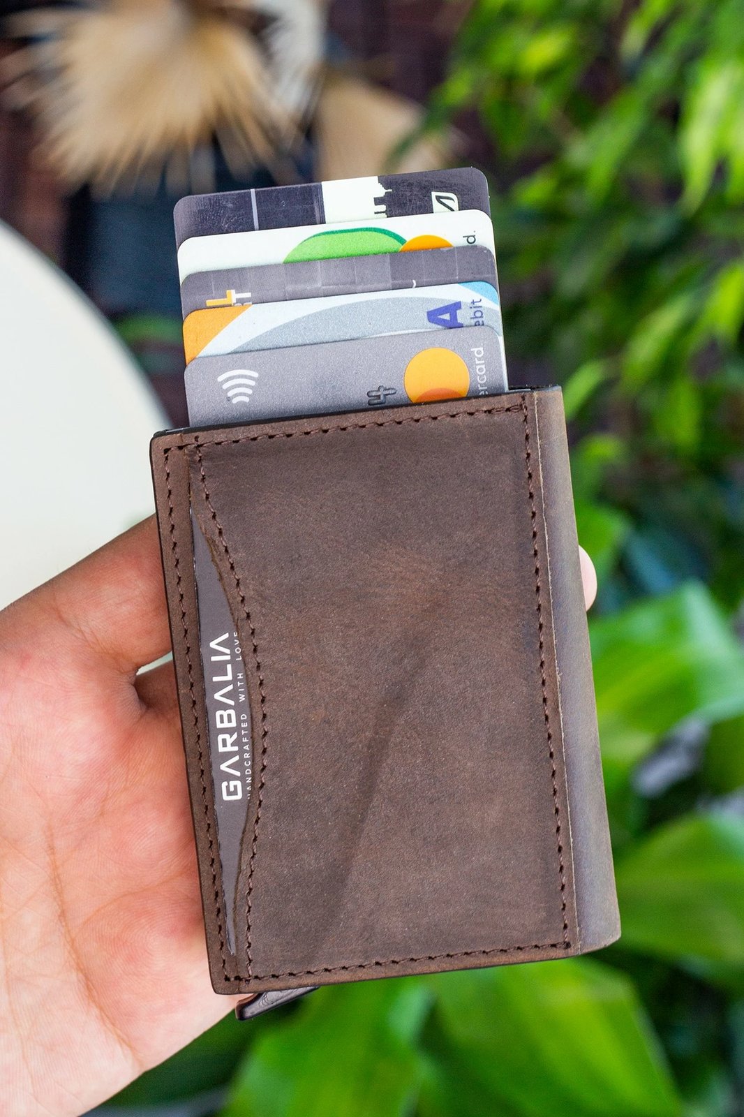 Mbajtës kartelash Zoozie Bags, ngjyrë kafe e errët