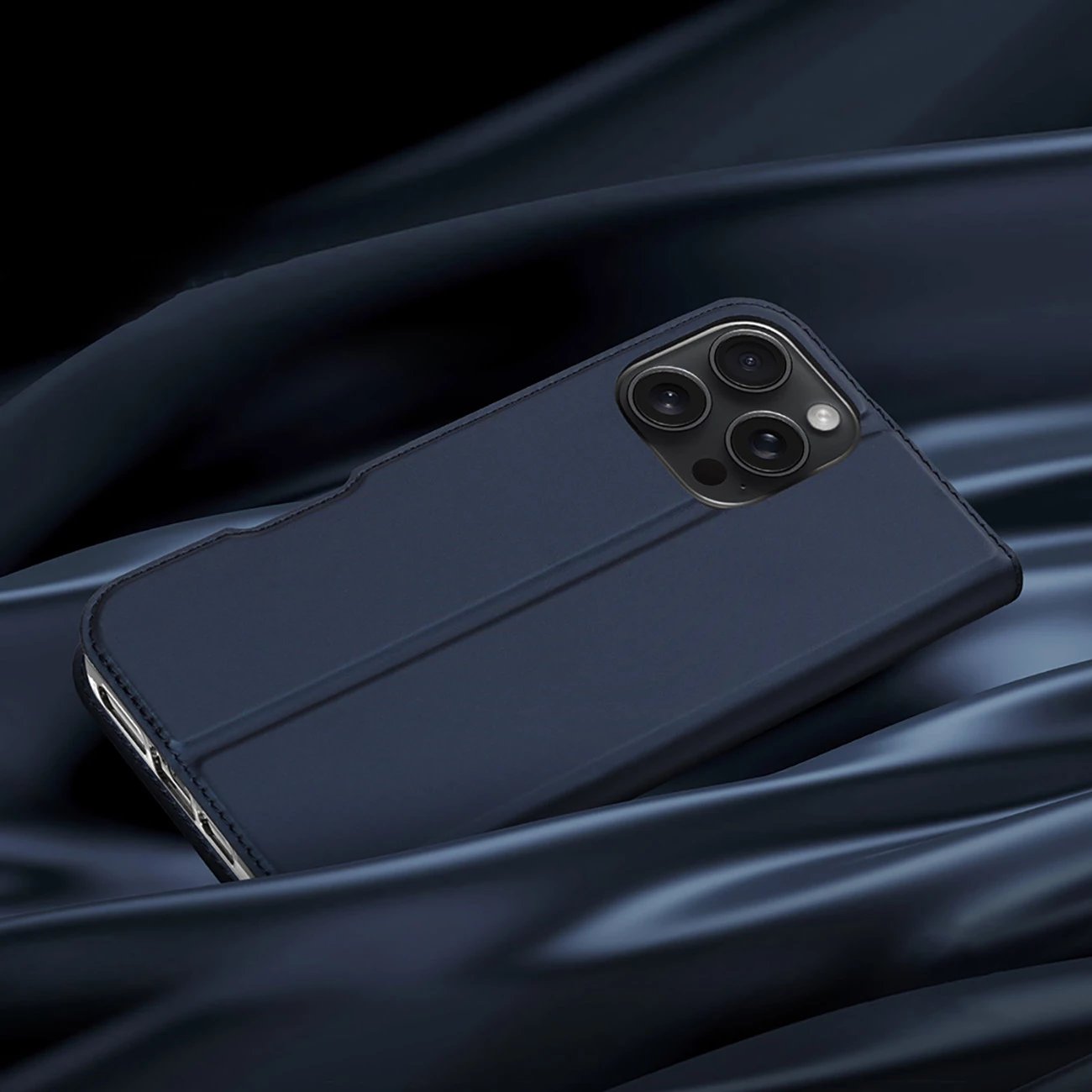 Mbështjellës Dux Ducis Skin Pro për iPhone 16 Pro Max, me kapak dhe xhep për kartela, kaltër Mbështjellës Dux Ducis Skin Pro për iPhone 16 Pro Max, me kapak dhe xhep për kartela, kaltër