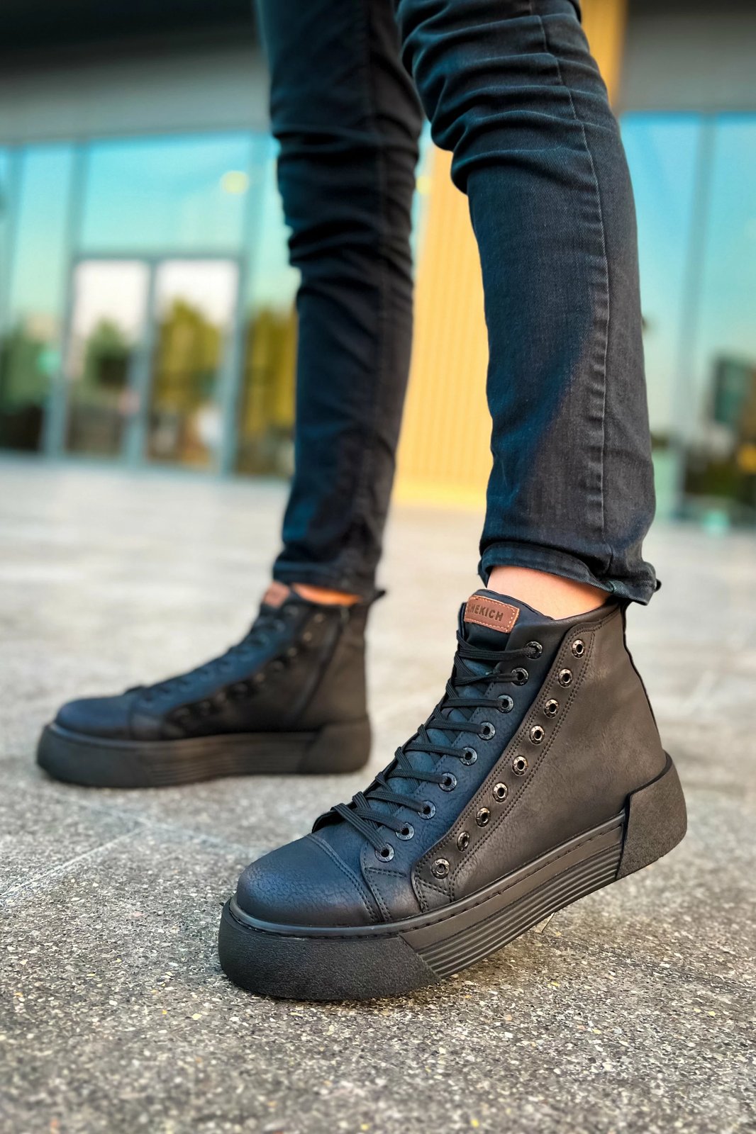 Këpucë për meshkuj, Chekich 167 GST Blazer