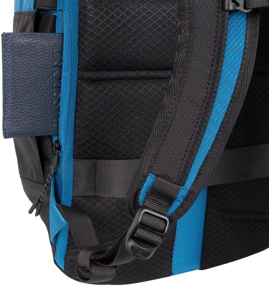 Çantë shpine RIVACASE Mercantour 15.6", 20L, zi/blu Çantë shpine RIVACASE Mercantour 15.6", 20L, zi/blu
