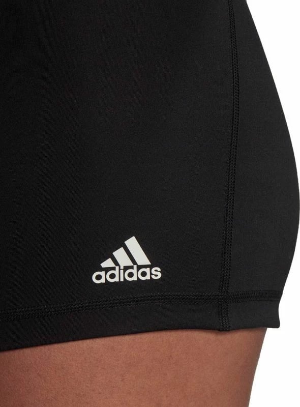 Shorce për femra adidas, të zeza