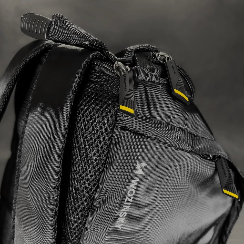 Çantë sportive/udhëtimi Wozinsky WSB-B01, 16L, 40x20x25cm, e zezë