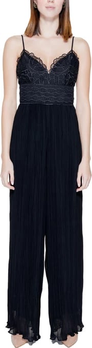 Kominoshe për femra Guess Kominoshe për femra Guess