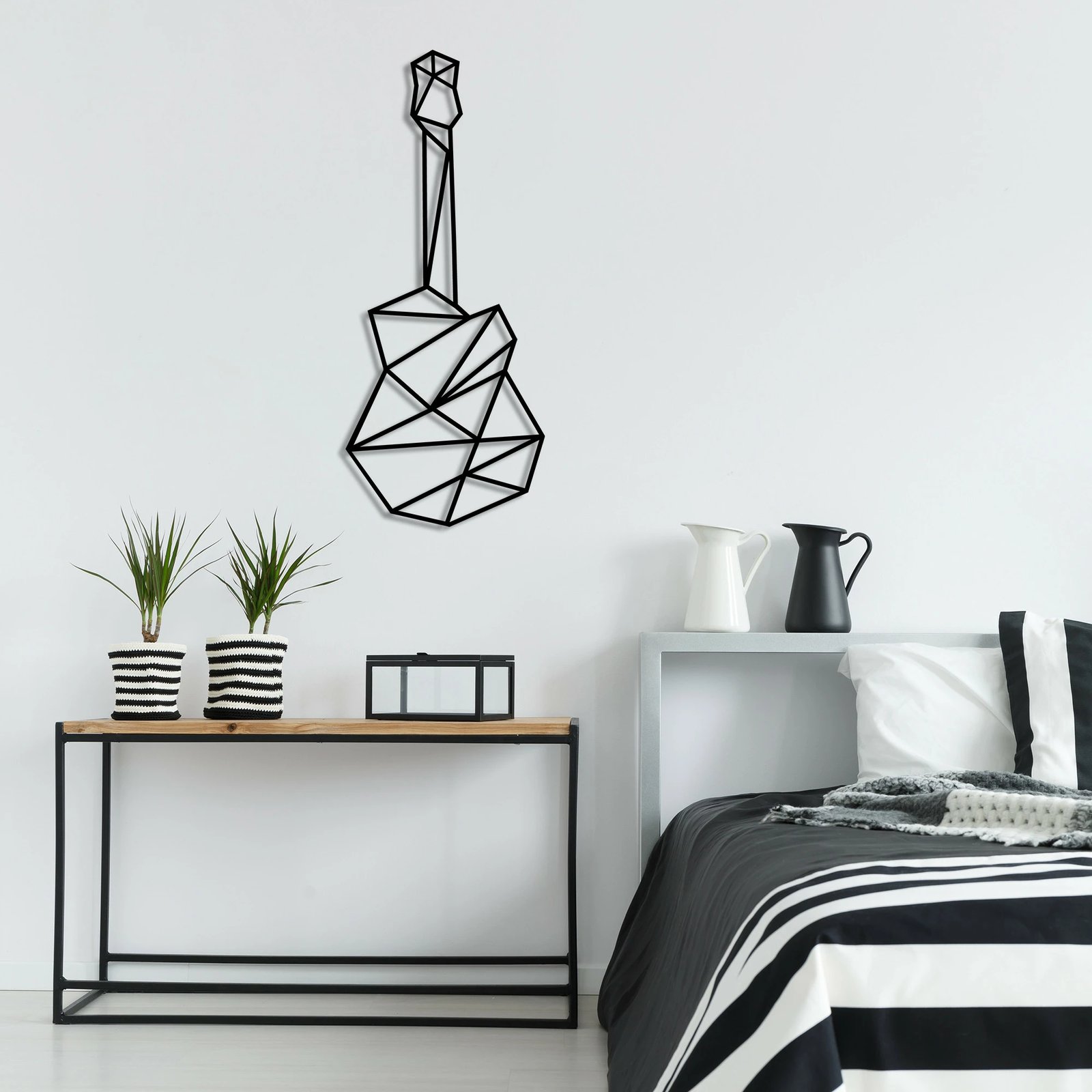 Aksesor dekorativ muri prej metali, formë kitare, Wallity