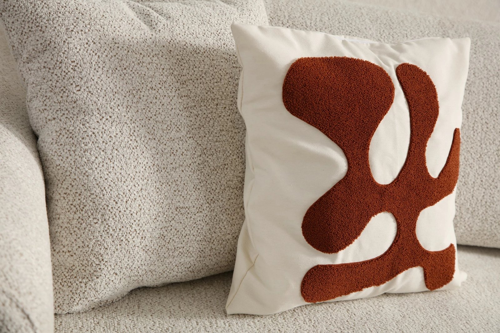 Divan-krevat treshe, ngjyrë krem, Lyke 3 vendësh