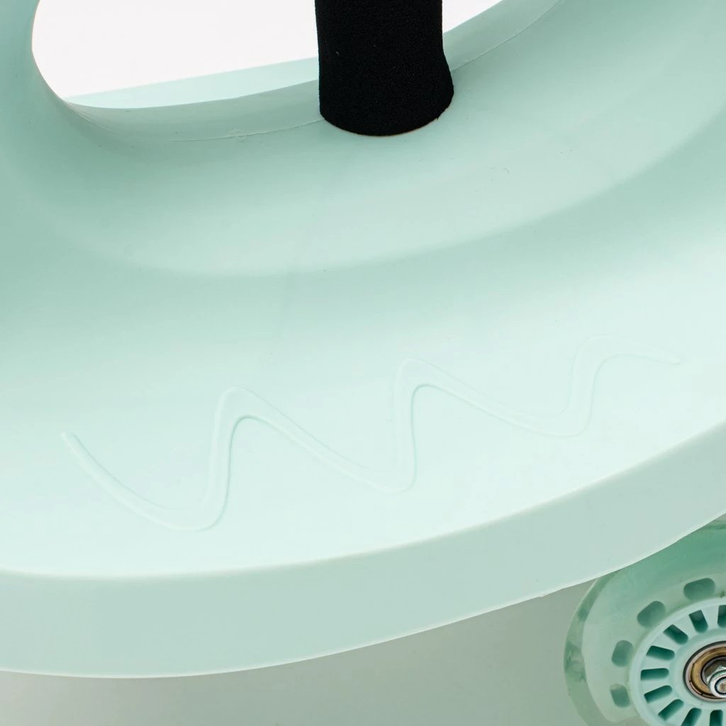 makinë ride-on me gravitet BABY MIX G-Force, LED rrota/kornizë/timon, muzikë, kapacitet 50 kg, jeshile