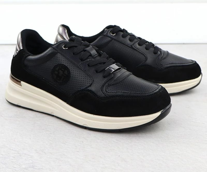 Këpucë femra Filippo DP7106/25, të zeza